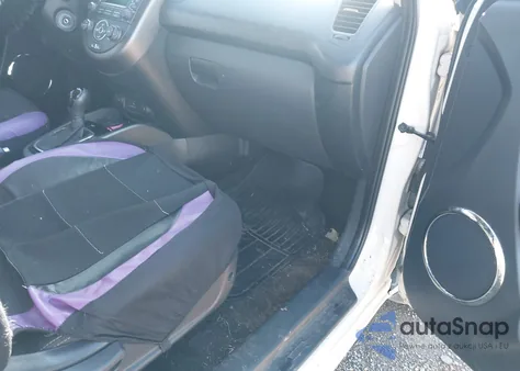 2013 Kia Soul + from USA, damaged, VIN KNDJT2A68D7582002